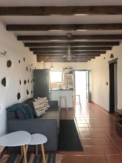 Coqueto Apartamento En El Cuchillo 蒂纳霍 外观 照片