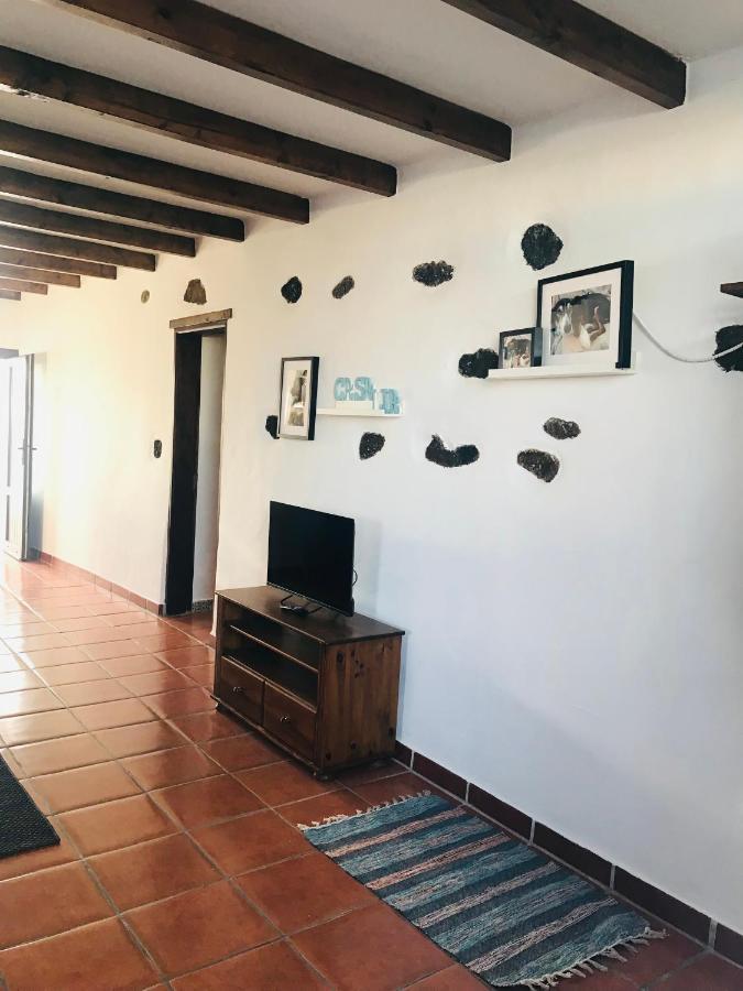 Coqueto Apartamento En El Cuchillo 蒂纳霍 外观 照片